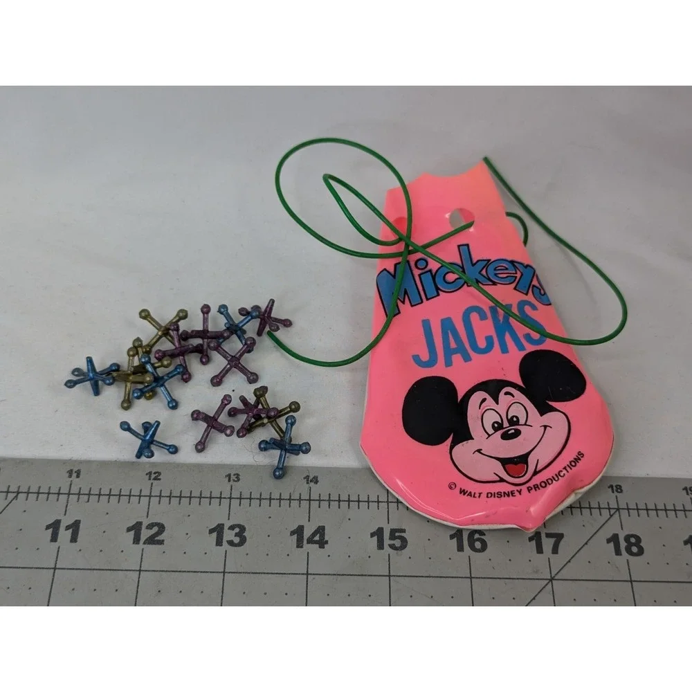 Walt Disney Productions Jacks Set of 15 No‎ Ball